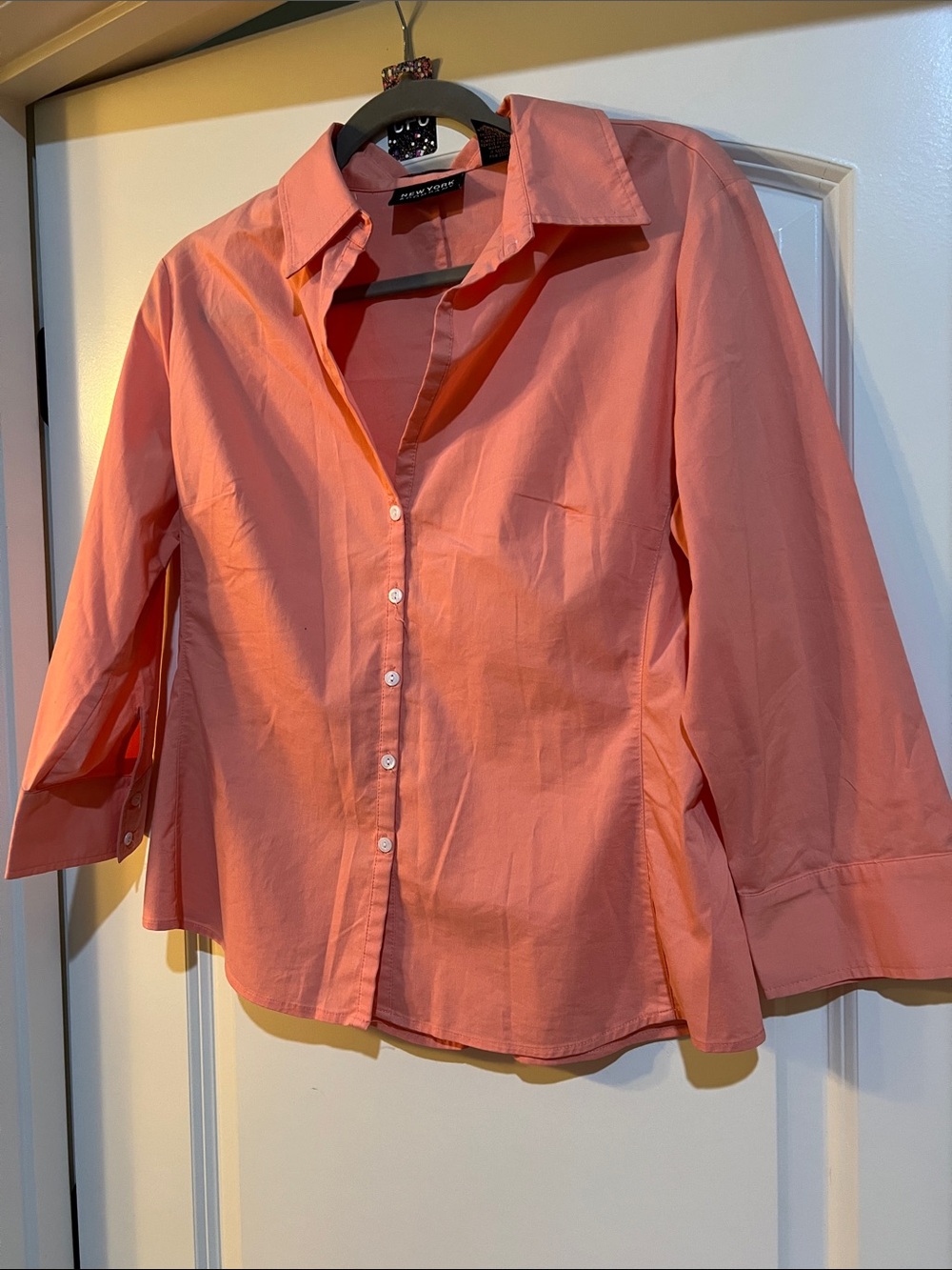 New York & co. City stretch Cotton Button-Down Shirt with 3/4 Sleeves H345